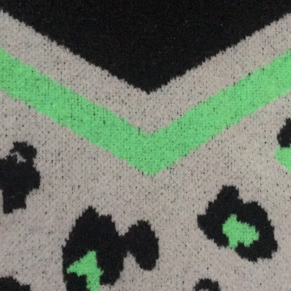 Leopard Print Sweater - image 3